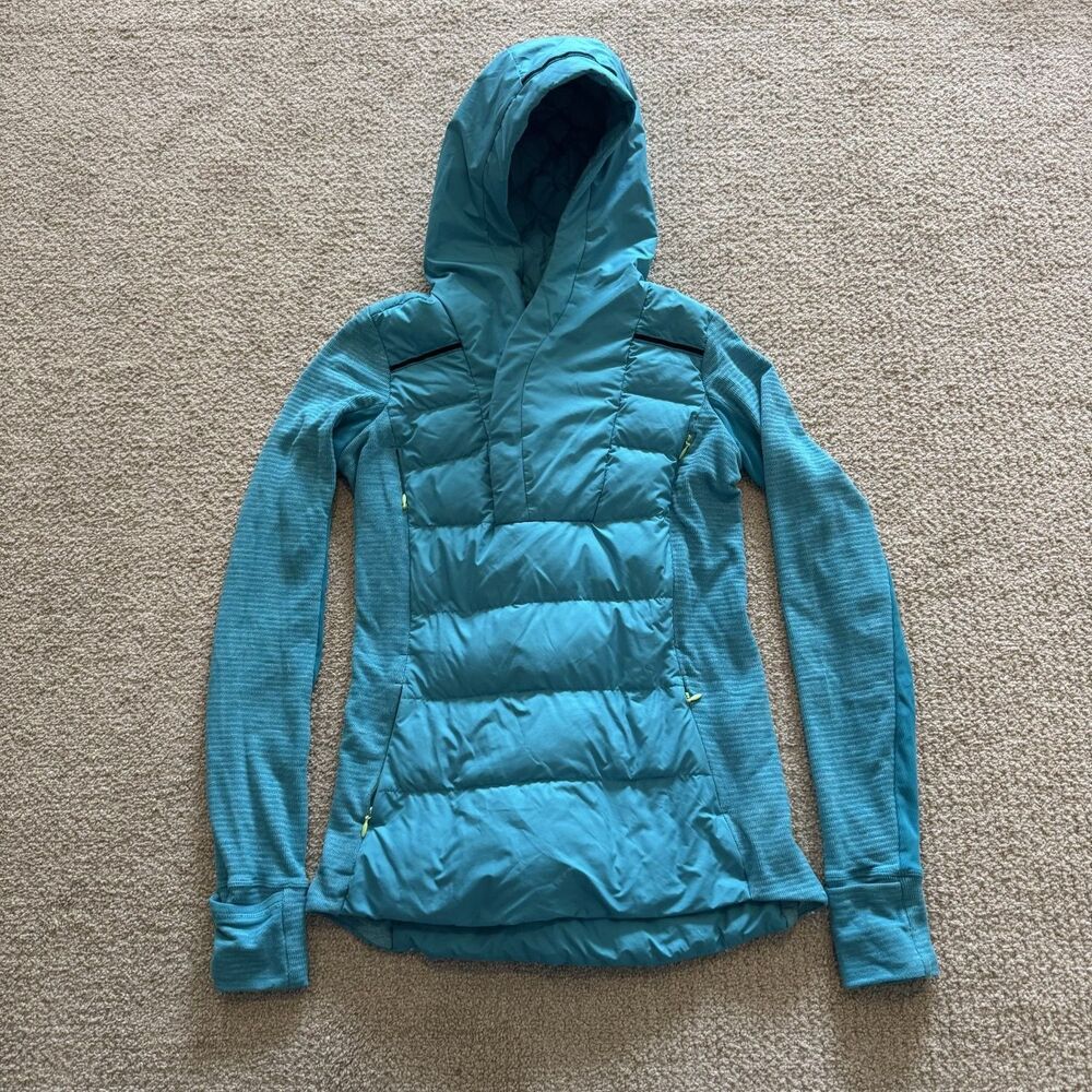 Lululemon Jacket Fluff The Prime Pullover Womens Size 4 Blue Long Sleeve Hooded